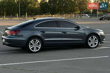 Купе Volkswagen CC / Passat CC 2012 в 