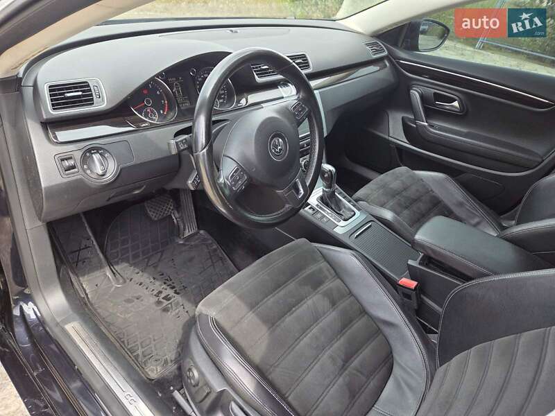 Купе Volkswagen CC / Passat CC 2013 в Києві