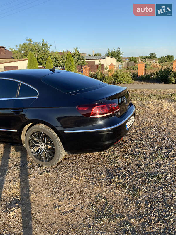 Купе Volkswagen CC / Passat CC 2012 в Николаеве