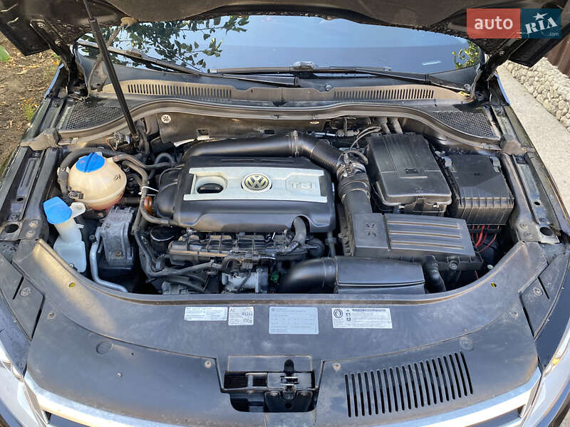 Купе Volkswagen CC / Passat CC 2012 в Николаеве
