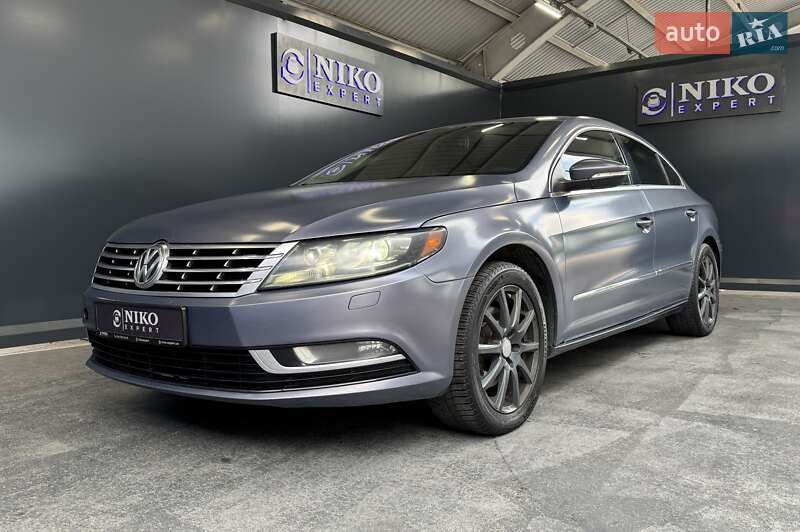 Купе Volkswagen CC / Passat CC 2013 в Києві