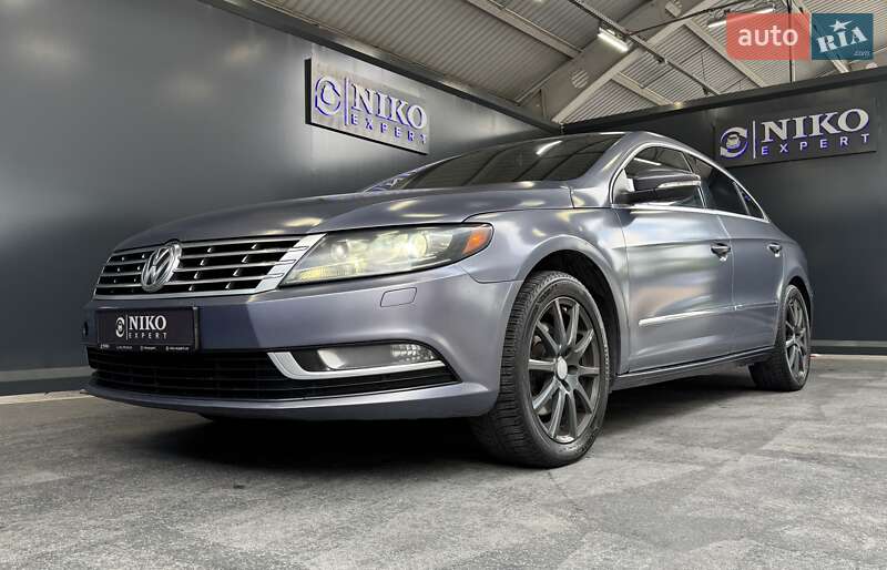 Купе Volkswagen CC / Passat CC 2013 в Києві