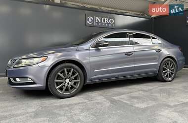 Купе Volkswagen CC / Passat CC 2013 в 