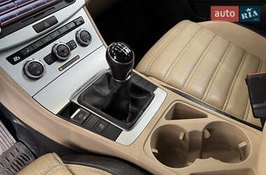 Купе Volkswagen CC / Passat CC 2013 в 