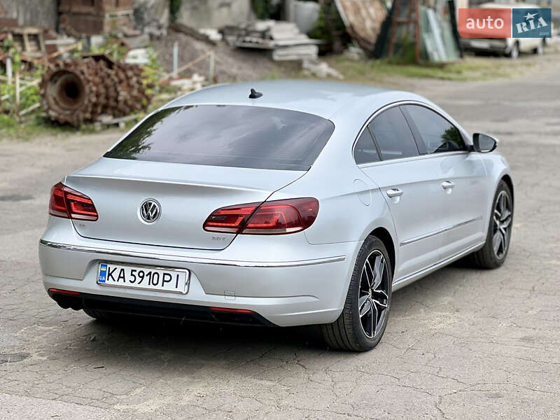 Купе Volkswagen CC / Passat CC 2013 в Киеве
