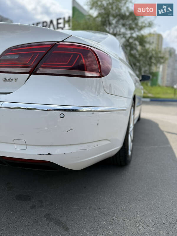 Купе Volkswagen CC / Passat CC 2012 в Києві