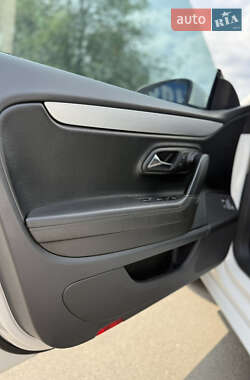 Купе Volkswagen CC / Passat CC 2012 в 