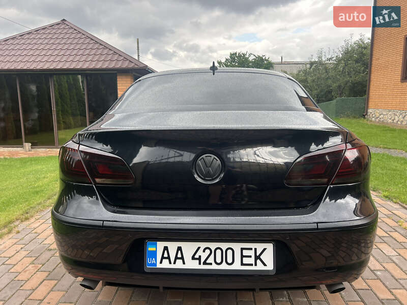 Купе Volkswagen CC / Passat CC 2014 в Киеве