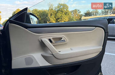 Купе Volkswagen CC / Passat CC 2012 в 