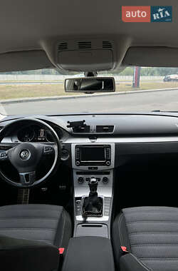 Купе Volkswagen CC / Passat CC 2013 в 
