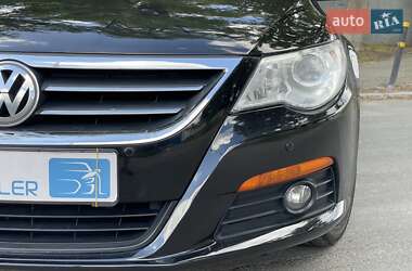 Купе Volkswagen CC / Passat CC 2011 в 