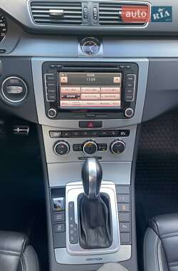 Купе Volkswagen CC / Passat CC 2013 в 