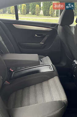 Купе Volkswagen CC / Passat CC 2008 в 