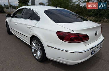 Купе Volkswagen CC / Passat CC 2012 в 