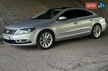 Купе Volkswagen CC / Passat CC 2015 в Житомирі