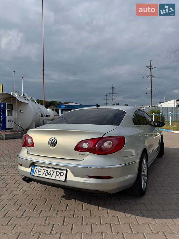 Купе Volkswagen CC / Passat CC 2011 в Киеве