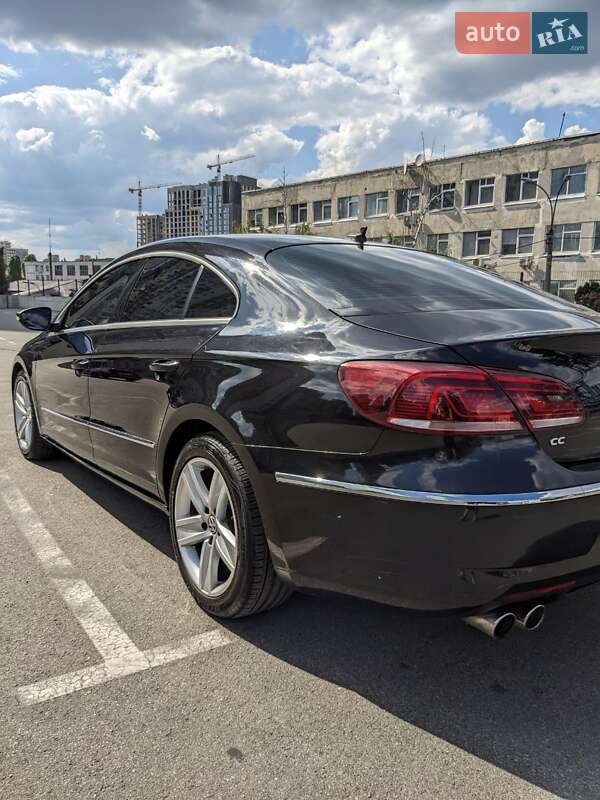Купе Volkswagen CC / Passat CC 2014 в Киеве