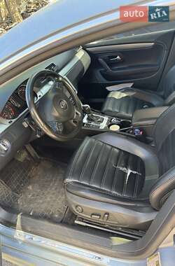 Купе Volkswagen CC / Passat CC 2011 в 