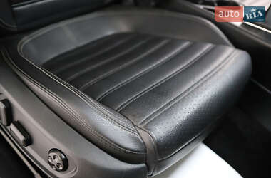 Купе Volkswagen CC / Passat CC 2012 в 