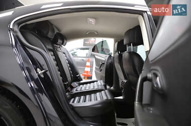 Купе Volkswagen CC / Passat CC 2012 в 