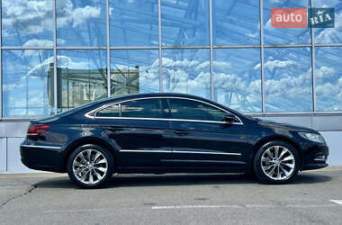 Купе Volkswagen CC / Passat CC 2012 в 