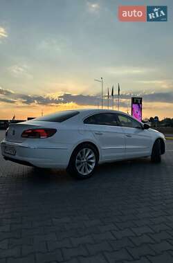 Купе Volkswagen CC / Passat CC 2012 в Умани