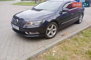 Купе Volkswagen CC / Passat CC 2013 в 