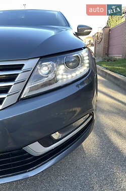 Купе Volkswagen CC / Passat CC 2012 в 