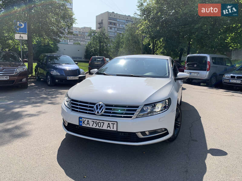 Купе Volkswagen CC / Passat CC 2012 в Киеве