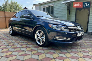 Купе Volkswagen CC / Passat CC 2013 в Валках