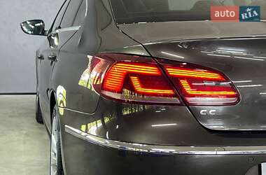 Купе Volkswagen CC / Passat CC 2013 в 