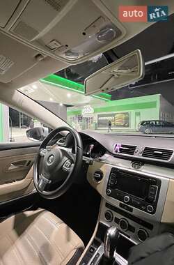 Купе Volkswagen CC / Passat CC 2012 в 