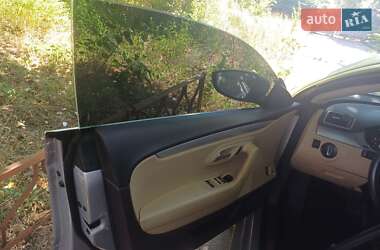 Купе Volkswagen CC / Passat CC 2012 в 