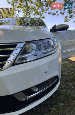 Купе Volkswagen CC / Passat CC 2012 в 