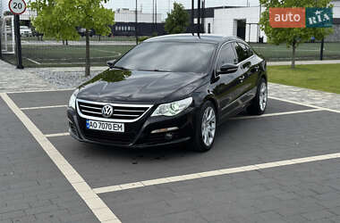 Купе Volkswagen CC / Passat CC 2010 в Мукачевому