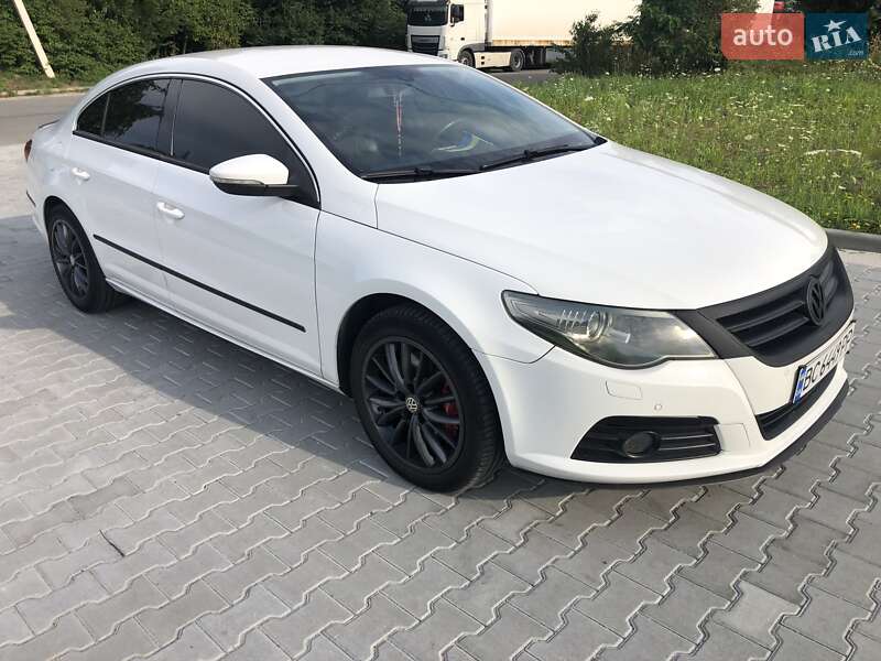 Купе Volkswagen CC / Passat CC 2010 в 