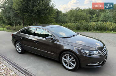 Купе Volkswagen CC / Passat CC 2012 в 