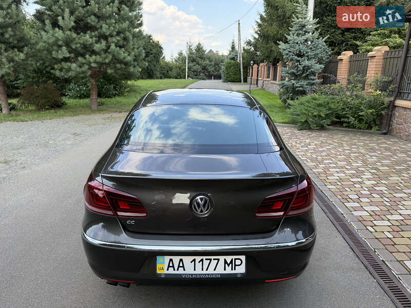 Купе Volkswagen CC / Passat CC 2012 в Киеве