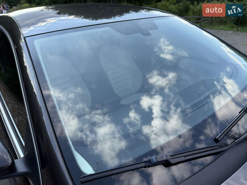 Купе Volkswagen CC / Passat CC 2012 в Киеве