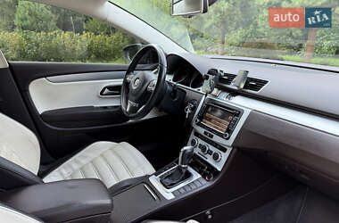 Купе Volkswagen CC / Passat CC 2012 в 