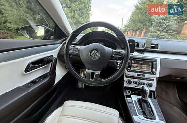 Купе Volkswagen CC / Passat CC 2012 в 