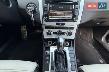 Купе Volkswagen CC / Passat CC 2012 в 