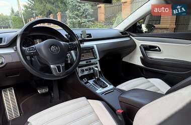 Купе Volkswagen CC / Passat CC 2012 в 