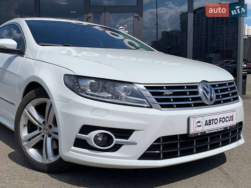 Купе Volkswagen CC / Passat CC 2016 в Киеве