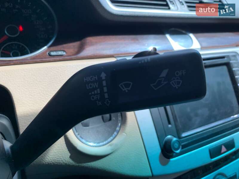 Купе Volkswagen CC / Passat CC 2016 в Киеве