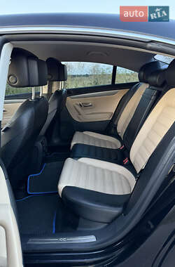 Купе Volkswagen CC / Passat CC 2014 в 