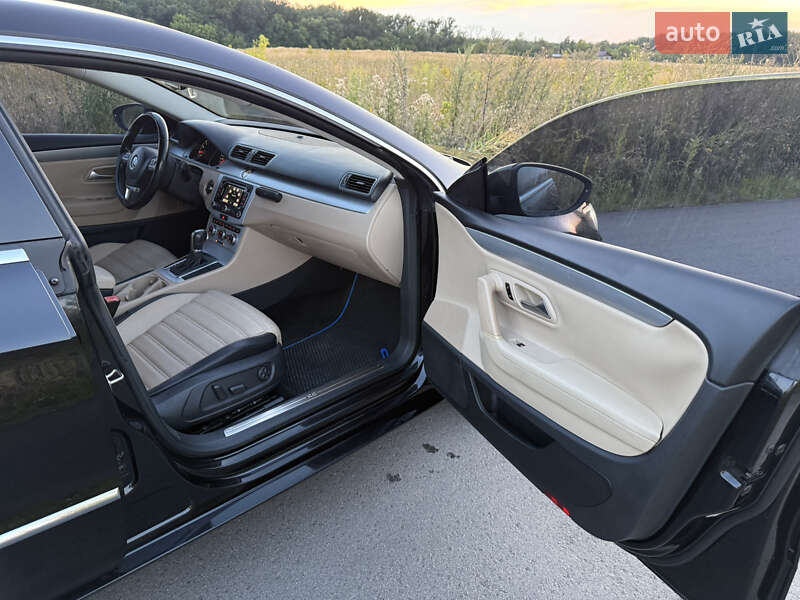 Купе Volkswagen CC / Passat CC 2014 в Белой Церкви