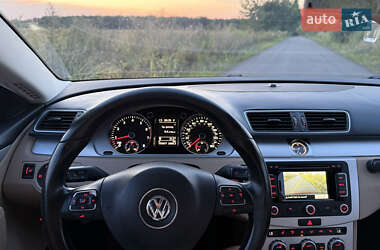 Купе Volkswagen CC / Passat CC 2014 в 