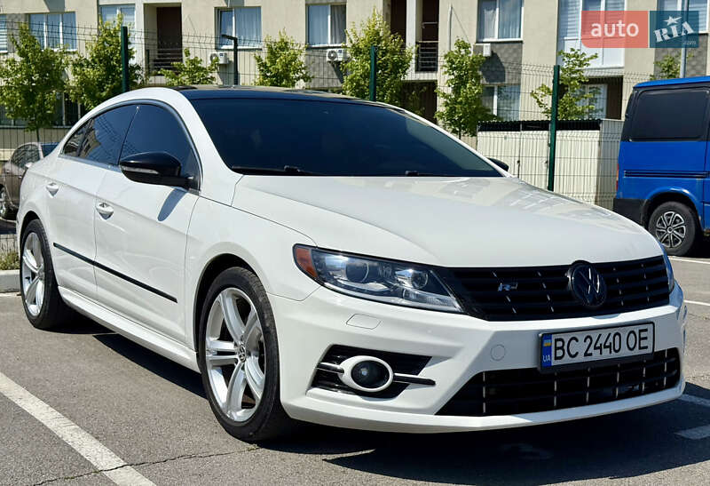 Купе Volkswagen CC / Passat CC 2013 в 