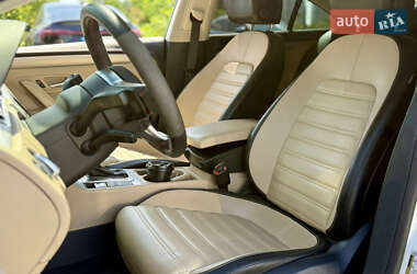 Купе Volkswagen CC / Passat CC 2013 в 